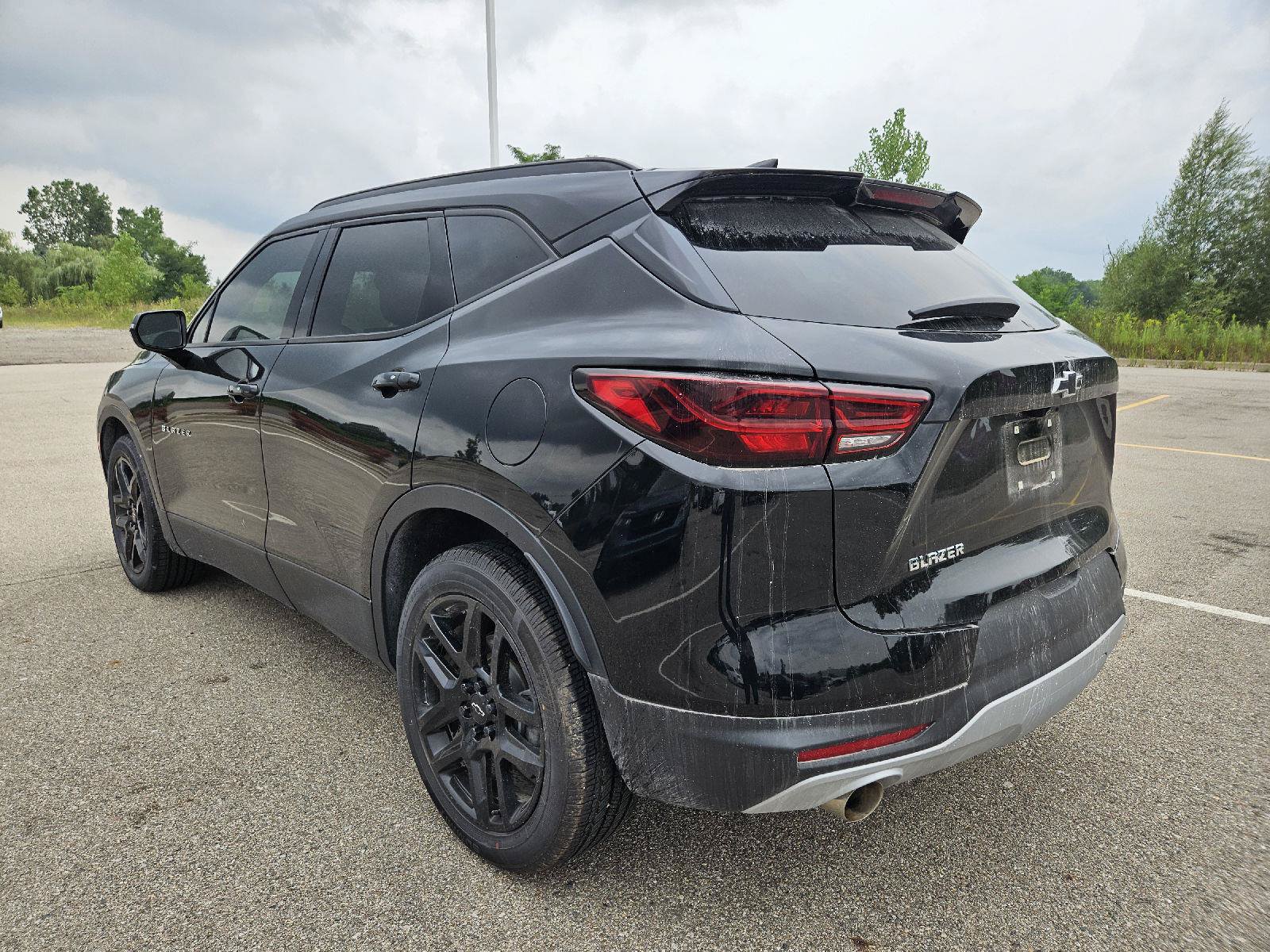 Used 2023 Chevrolet Blazer LT FWD image 5