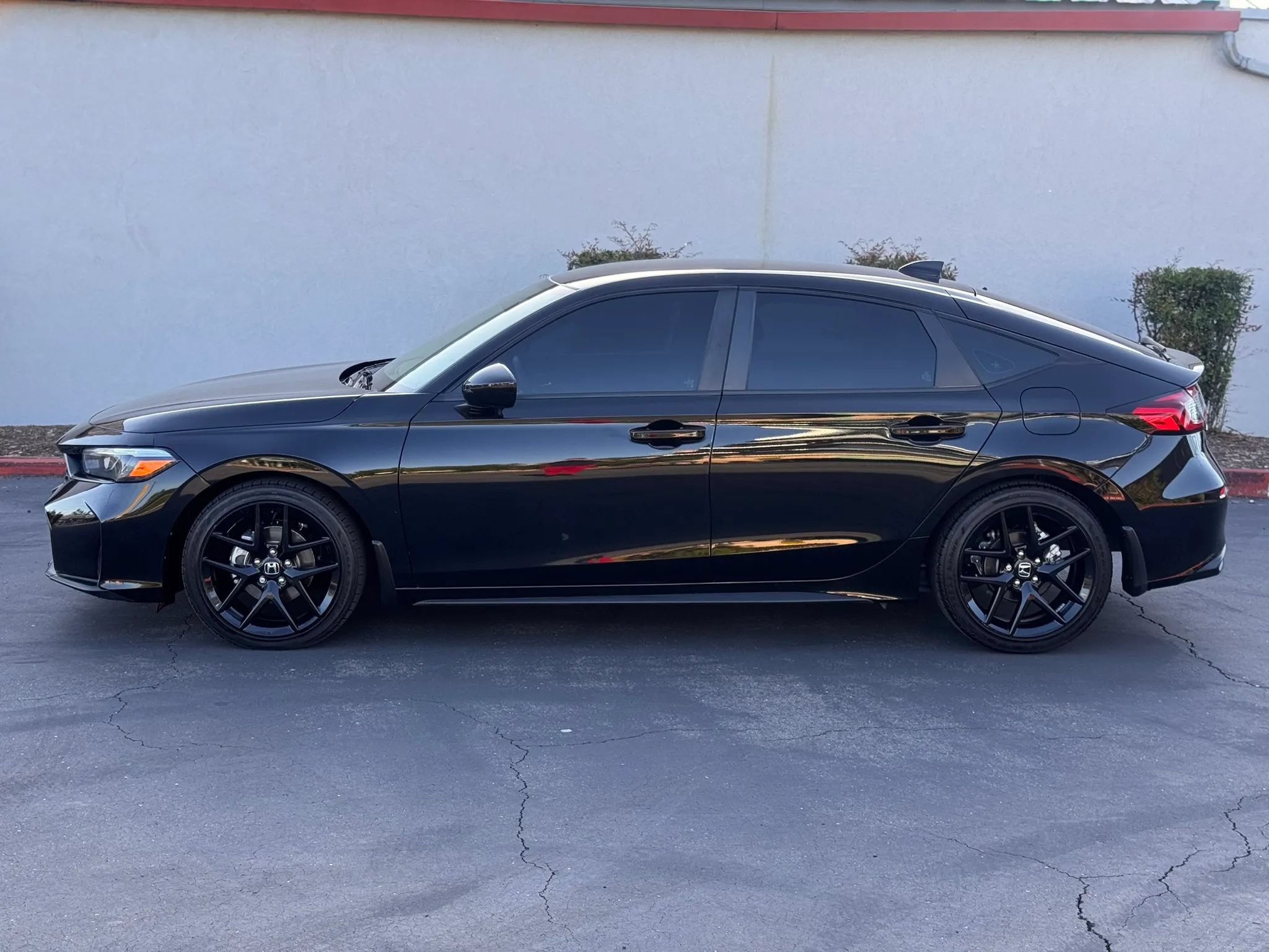 Used 2025 Honda Civic Sport image 3