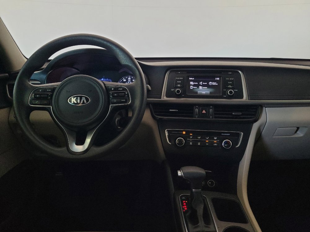 Used 2017 Kia Optima LX FWD image 22