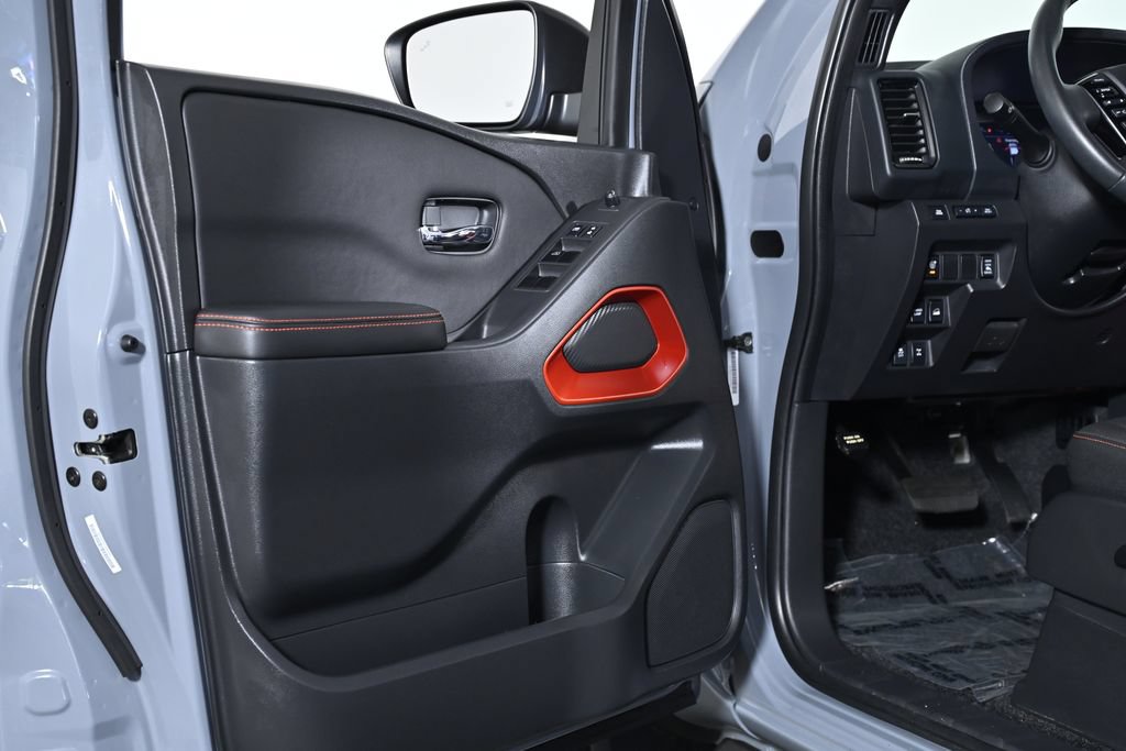 Certified 2023 Nissan Frontier PRO-4X w/ Pro Convenience Package AWD/4WD image 35