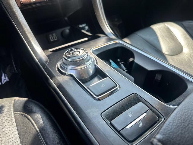 Used 2020 Ford Fusion Titanium FWD image 23