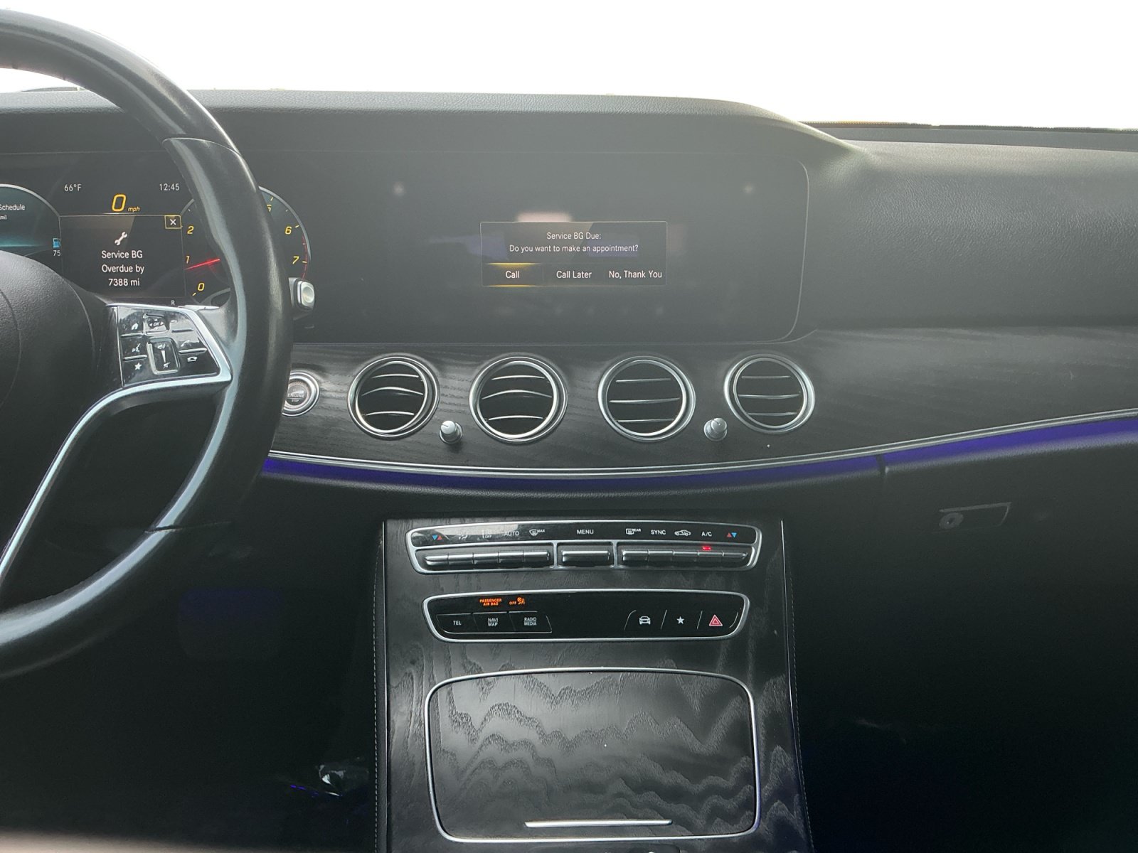 Used 2022 Mercedes-Benz E 350 Sedan w/ AMG Line Exterior image 11