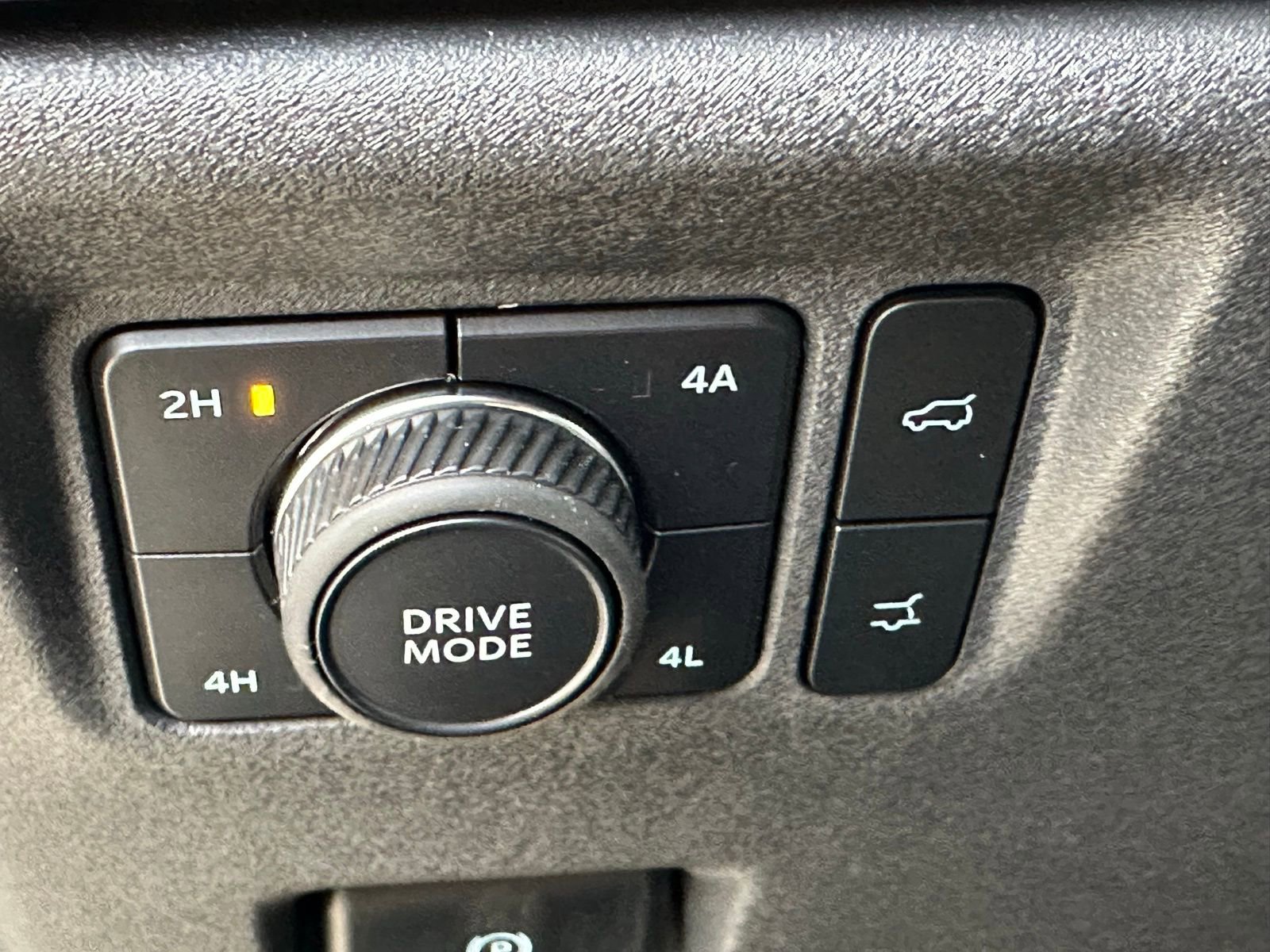 New 2025 Ford Expedition Max Active AWD/4WD image 11