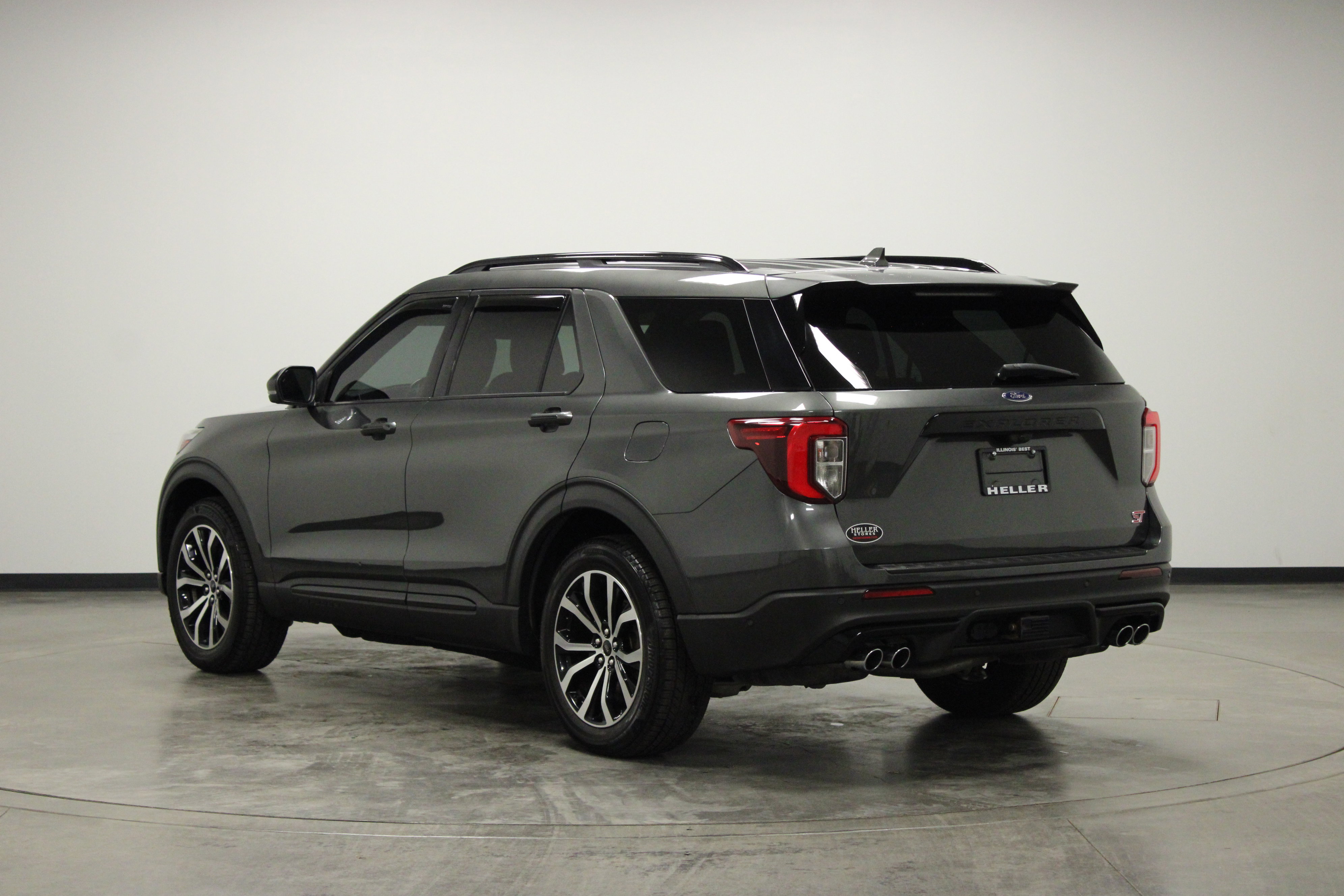 Used 2020 Ford Explorer ST AWD/4WD image 6