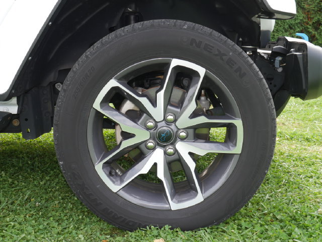 Used 2024 Jeep Wrangler Unlimited w/ Convenience Group AWD/4WD image 10