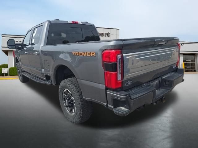 Used 2024 Ford F350 Platinum w/ Tremor Off-Road Package AWD/4WD image 4