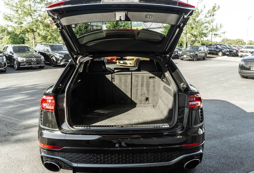 Used 2022 Audi RS Q8 AWD/4WD image 34