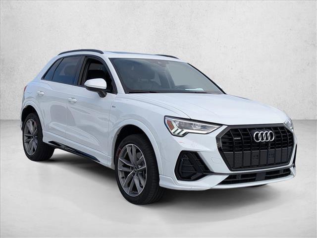 Used 2023 Audi Q3 2.0T Premium Plus image 3