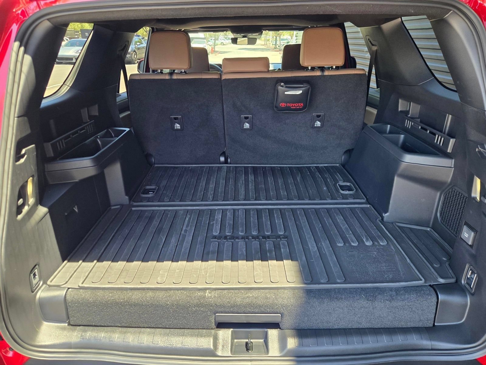 Used 2026 Toyota 4Runner Limited AWD/4WD image 28