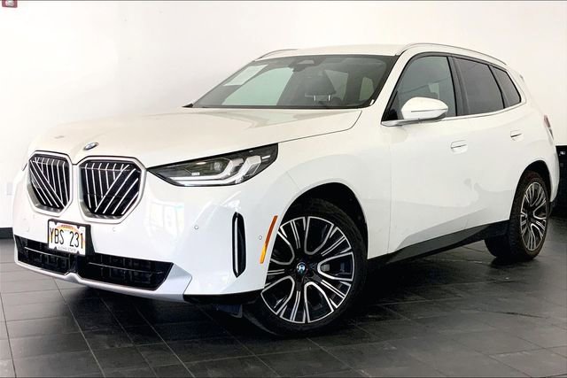 Used 2025 BMW X3 xDrive30i AWD/4WD image 1