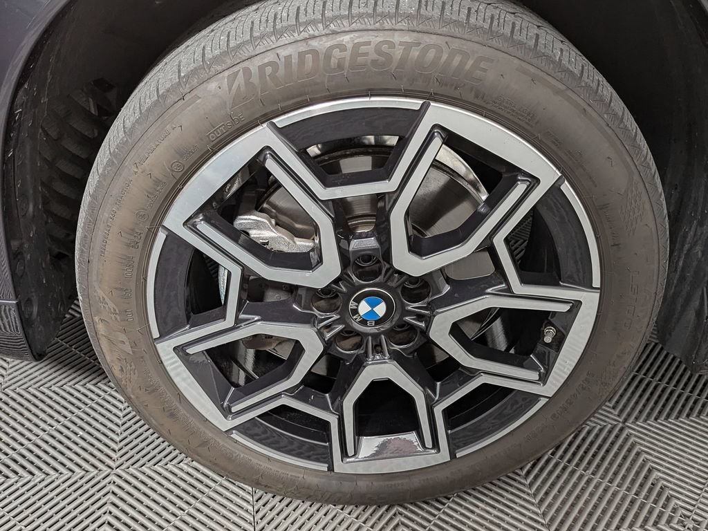 Used 2025 BMW X1 xDrive28i w/ Technology Package AWD/4WD image 51