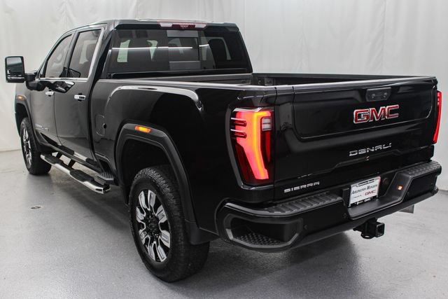 Certified 2024 GMC Sierra 3500 Denali w/ Technology Package AWD/4WD image 7
