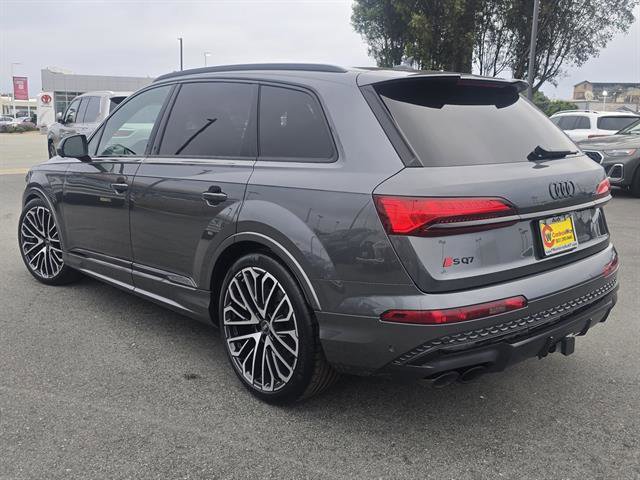 New 2025 Audi SQ7 Premium Plus image 2