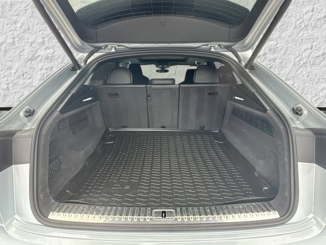 Used 2024 Audi SQ8 Prestige w/ Prestige Package AWD/4WD image 12