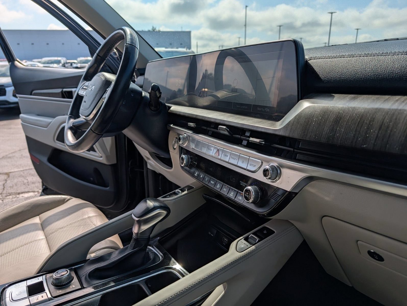 Used 2023 Kia Telluride EX AWD/4WD image 28