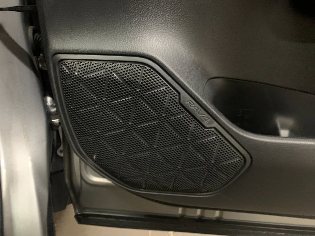 Used 2024 Toyota RAV4 XLE w/ Convenience Package image 22