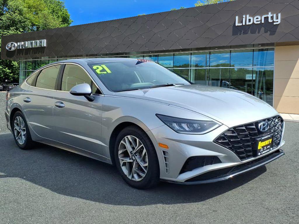 Used 2021 Hyundai Sonata SEL w/ Convenience Package