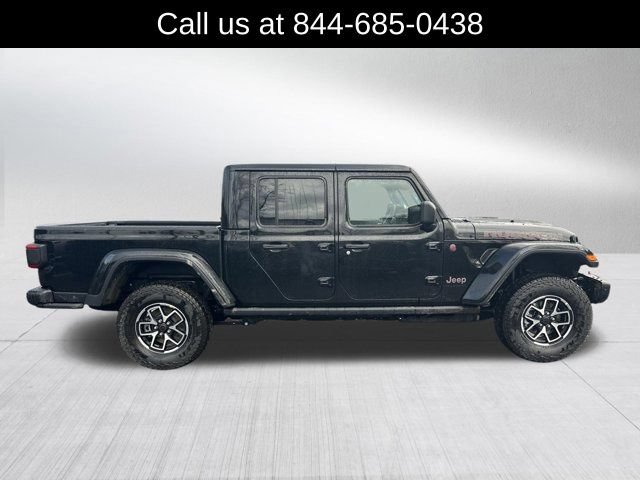 New 2026 Jeep Gladiator Rubicon w/ Technology Group AWD/4WD image 4