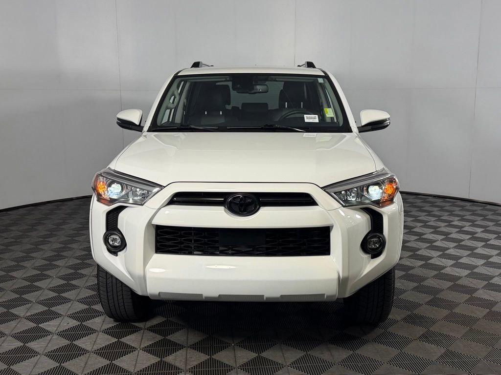 Used 2023 Toyota 4Runner SR5 Premium RWD image 5
