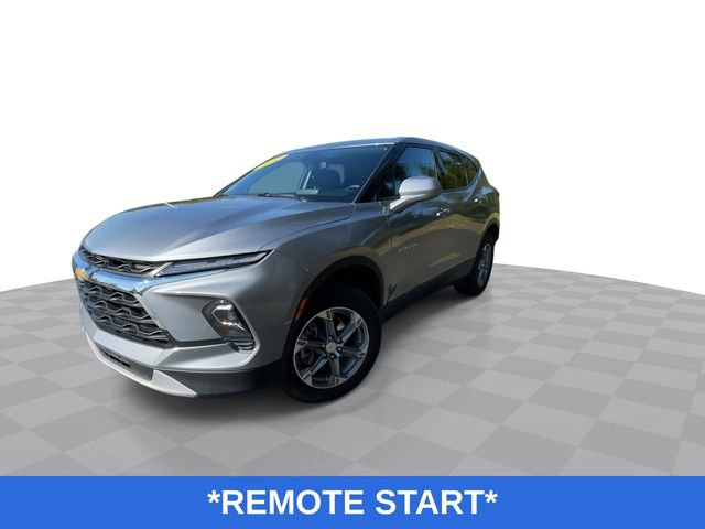Used 2025 Chevrolet Blazer LT image 5