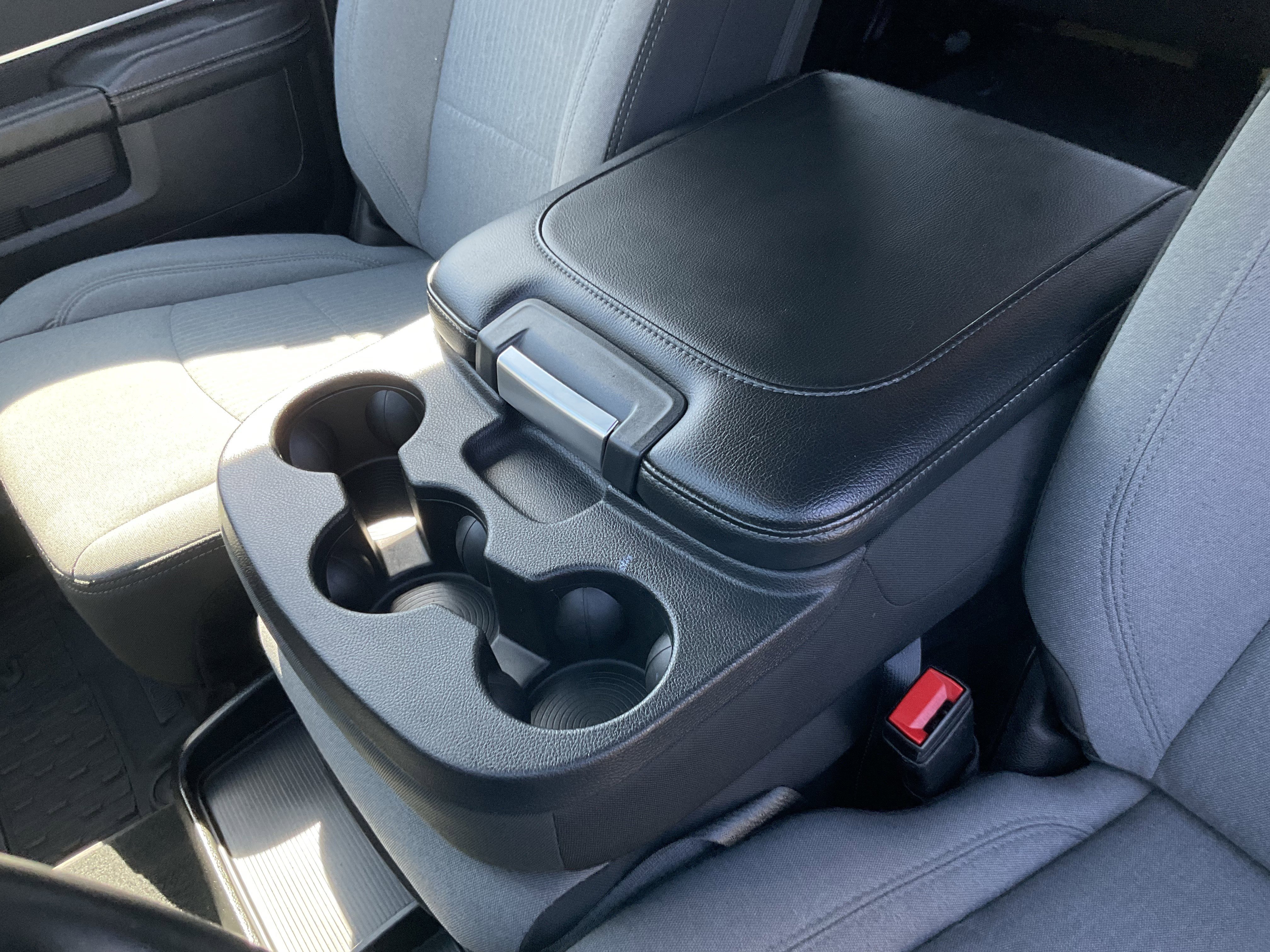 Used 2024 RAM 3500 Big Horn image 21