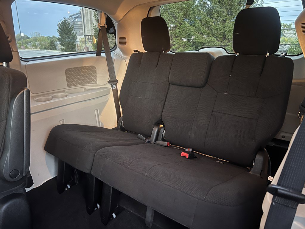 Used 2011 Dodge Grand Caravan Mainstreet w/ PWR Convenience Group image 15