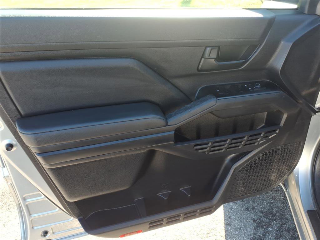 Used 2024 Toyota Tacoma SR w/ SR Upgrade Package AWD/4WD image 23