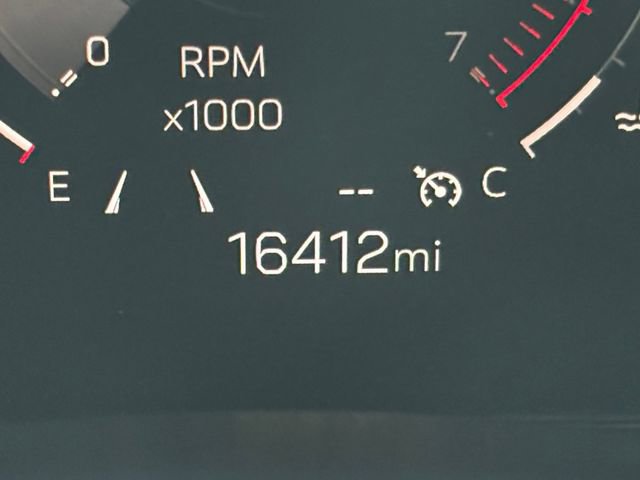 Used 2025 GMC Terrain Elevation w/ Black Edition AWD/4WD image 32