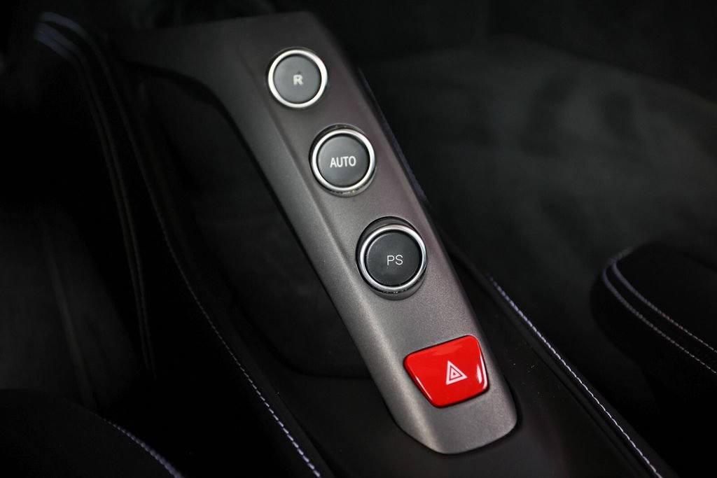 Certified 2019 Ferrari 488 GTB RWD image 39