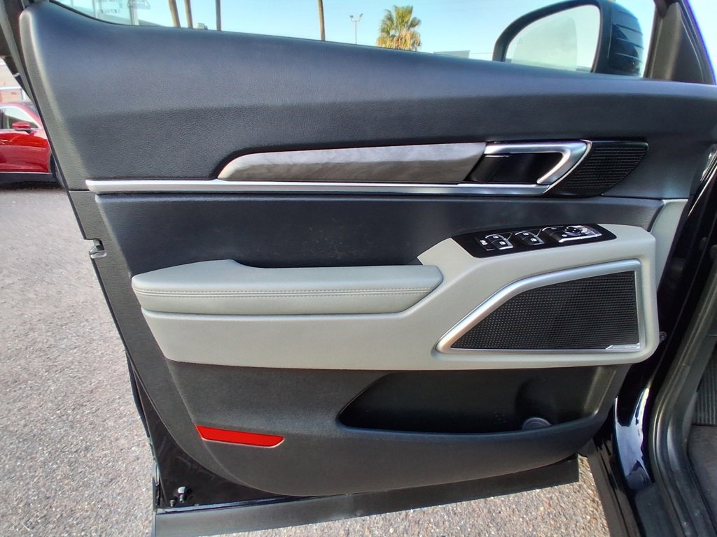 Used 2023 Kia Telluride EX X-Line image 10