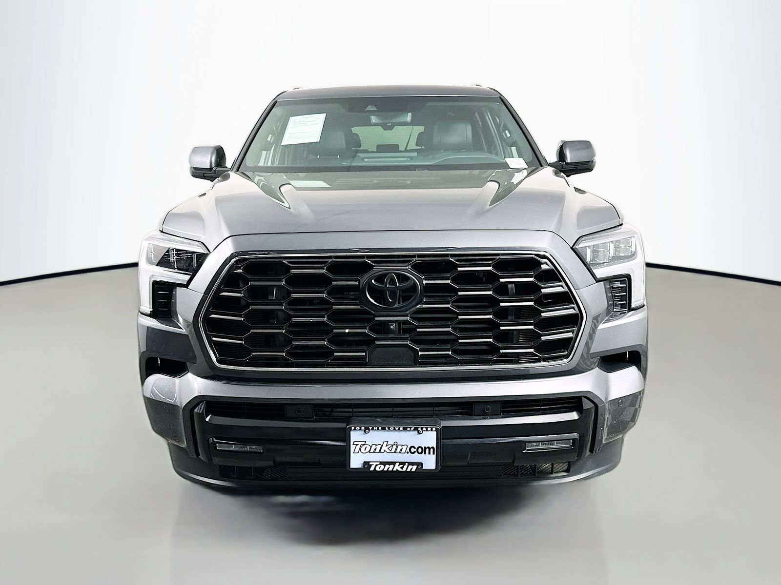 Certified 2024 Toyota Sequoia Platinum AWD/4WD image 2