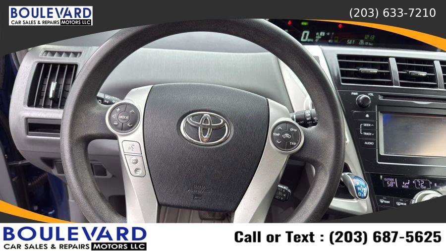 Used 2014 Toyota Prius V Three FWD image 18