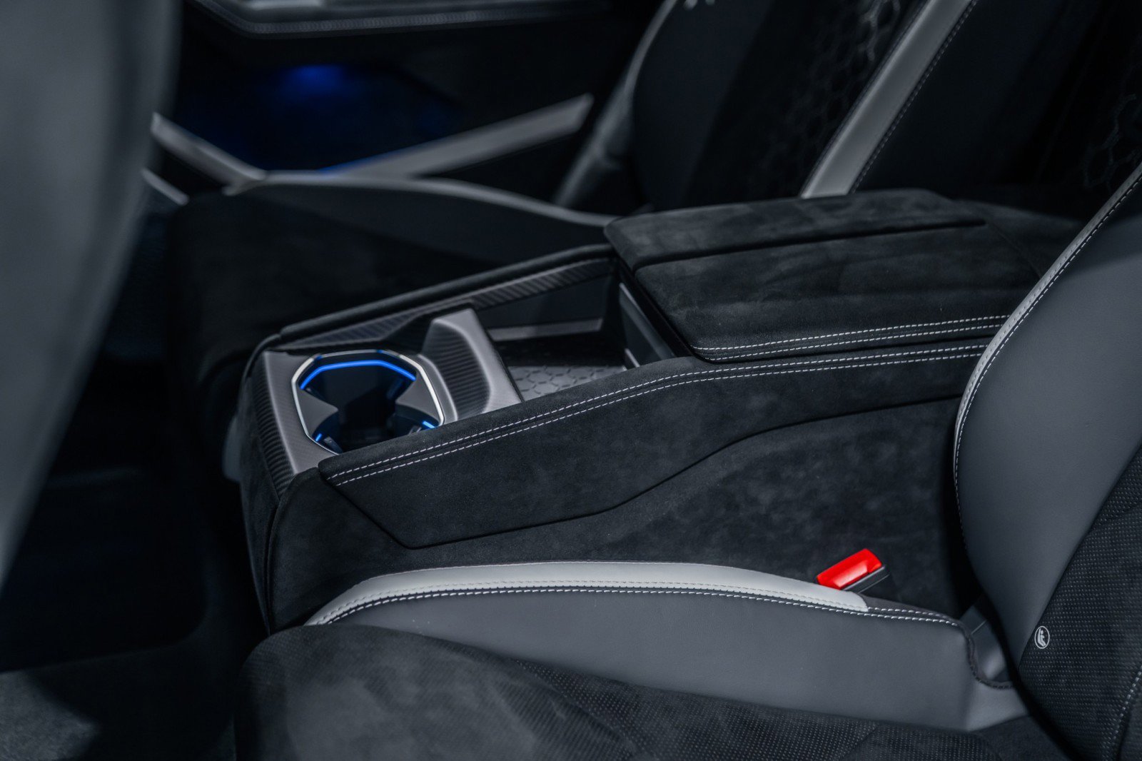 Used 2024 Lamborghini Urus Performante image 33