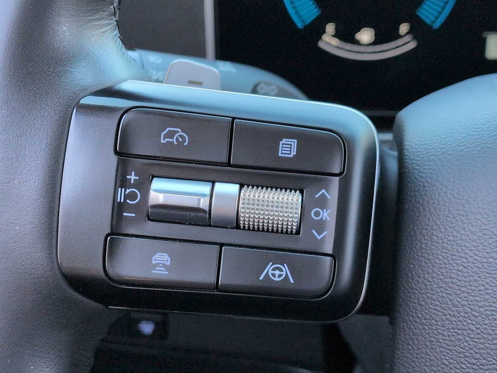 Certified 2025 Hyundai Santa Fe XRT AWD/4WD image 25
