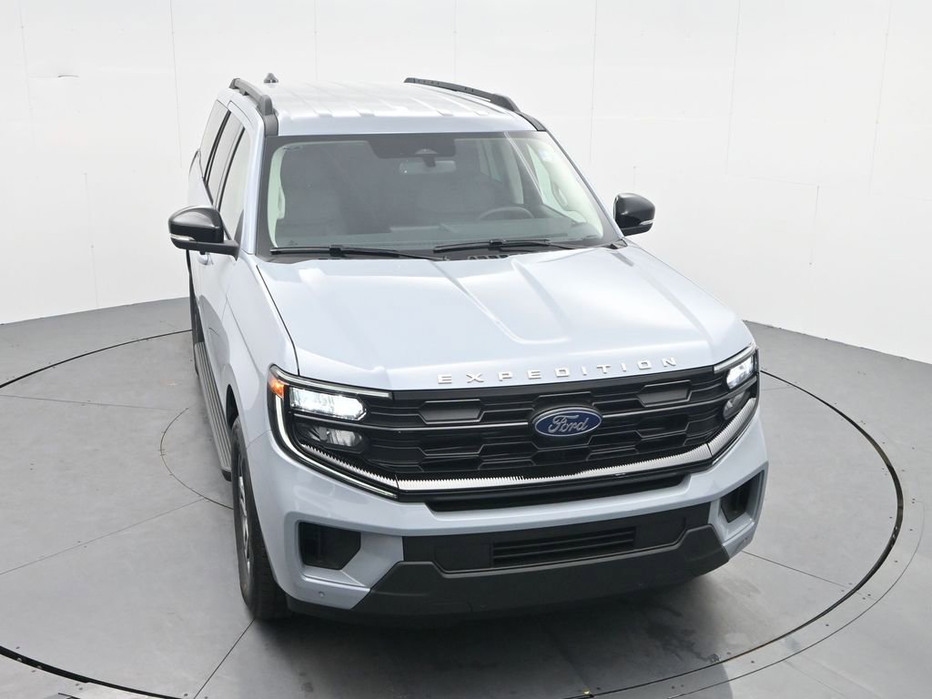 New 2026 Ford Expedition Active image 27