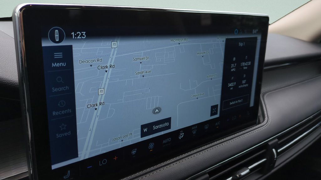 Used 2026 Lincoln Corsair Premiere FWD image 18