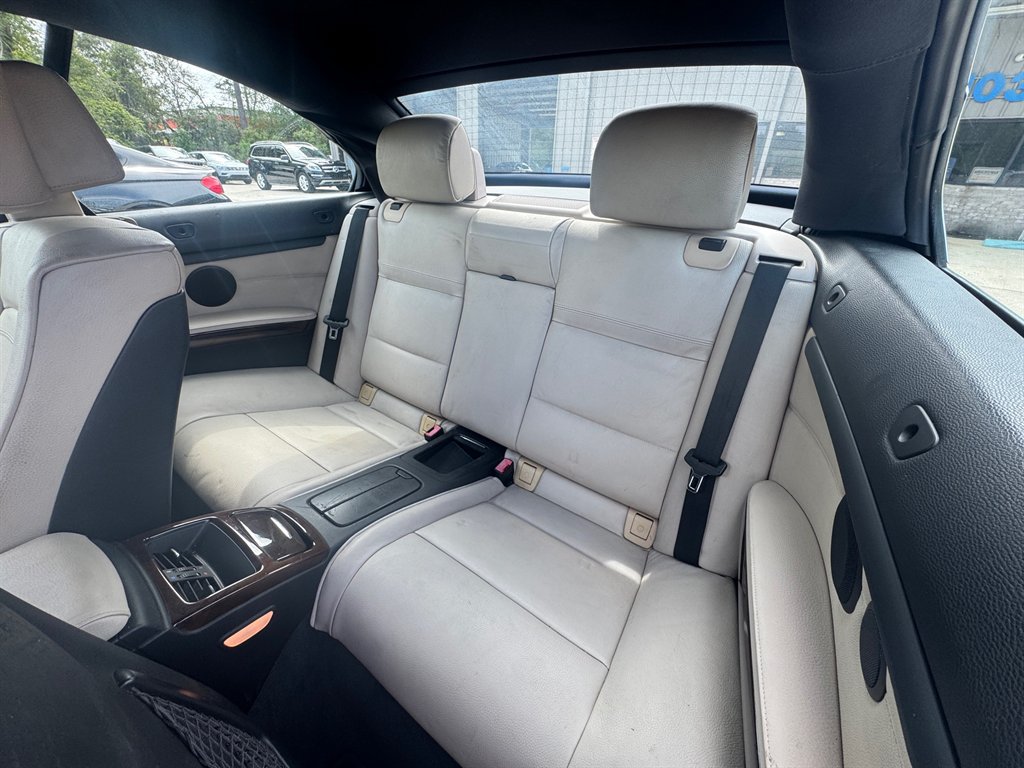 Used 2012 BMW 328i Convertible RWD image 15