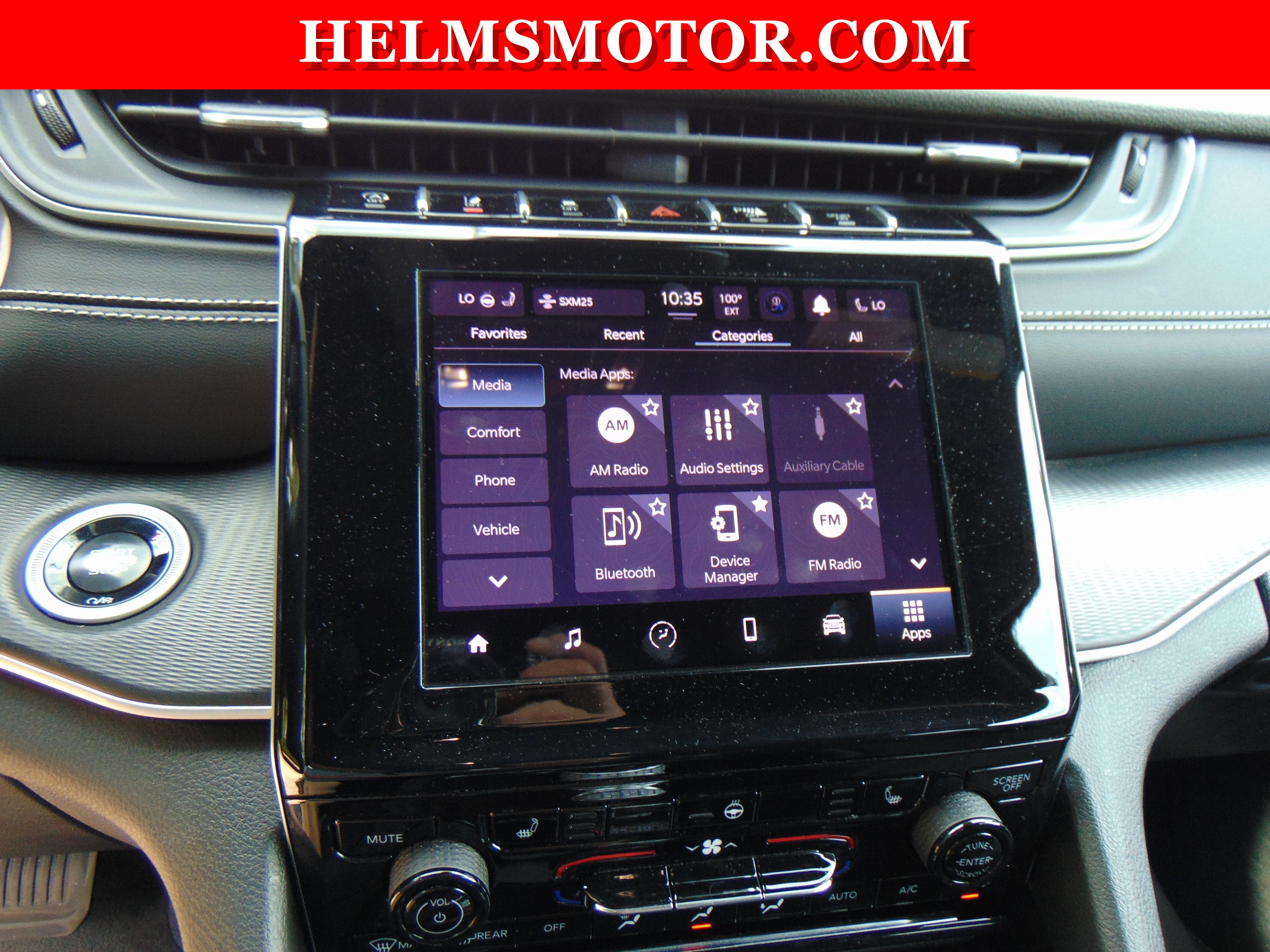 Used 2024 Jeep Grand Cherokee Altitude RWD image 29