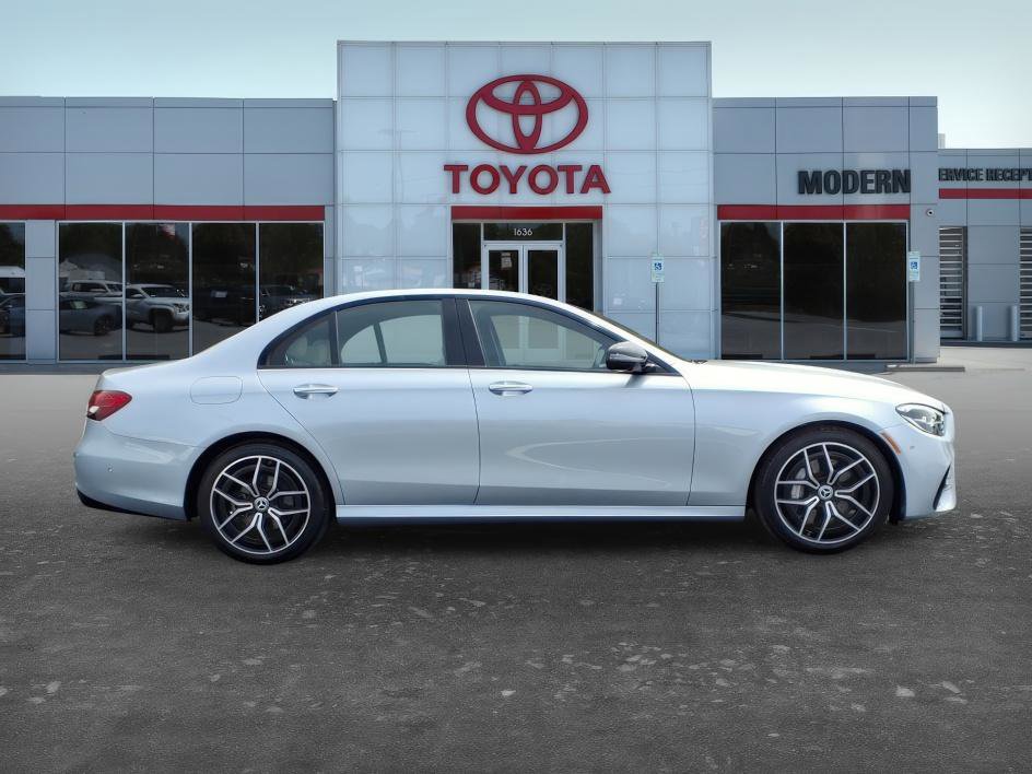 Used 2022 Mercedes-Benz E 350 Sedan image 7