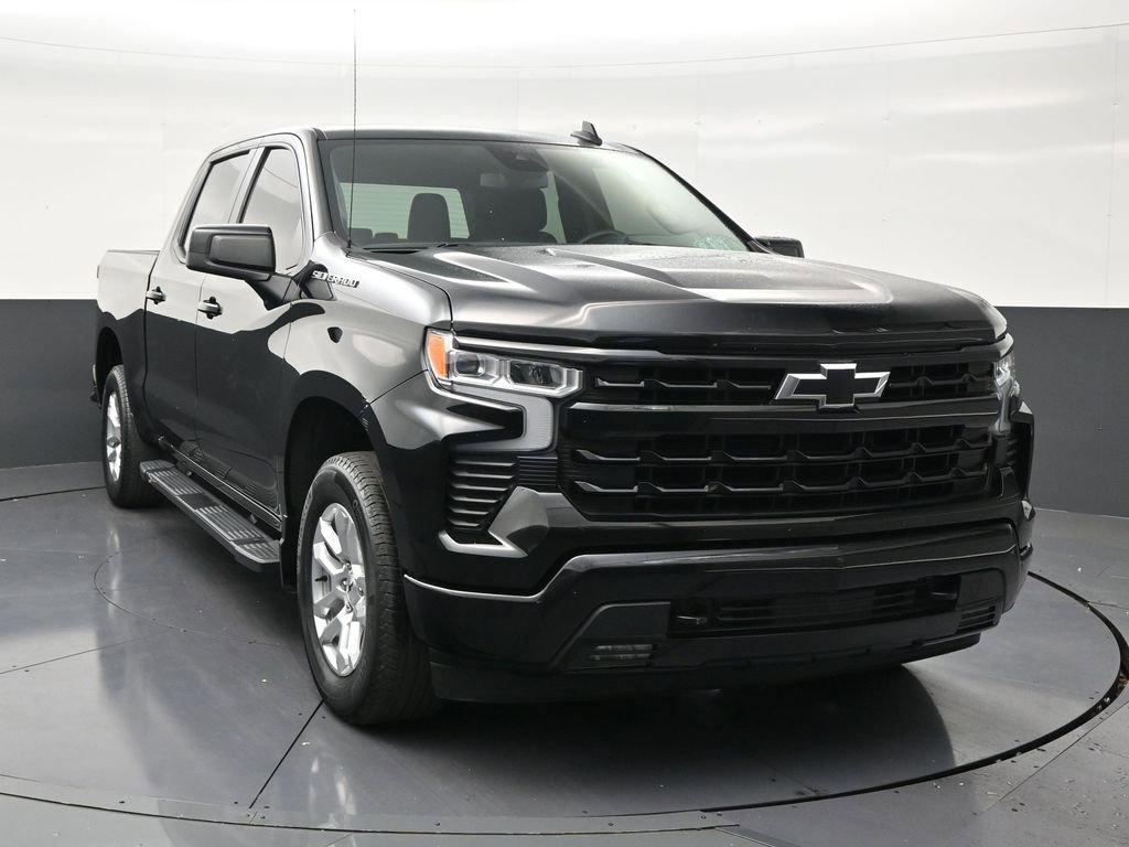 Used 2023 Chevrolet Silverado 1500 RST RWD image 7