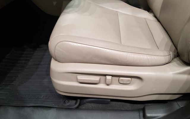 Used 2018 Honda Pilot EX-L image 32