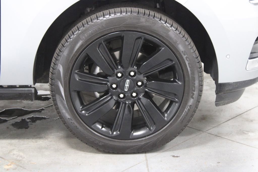 Used 2023 Lincoln Navigator L Black Label image 15