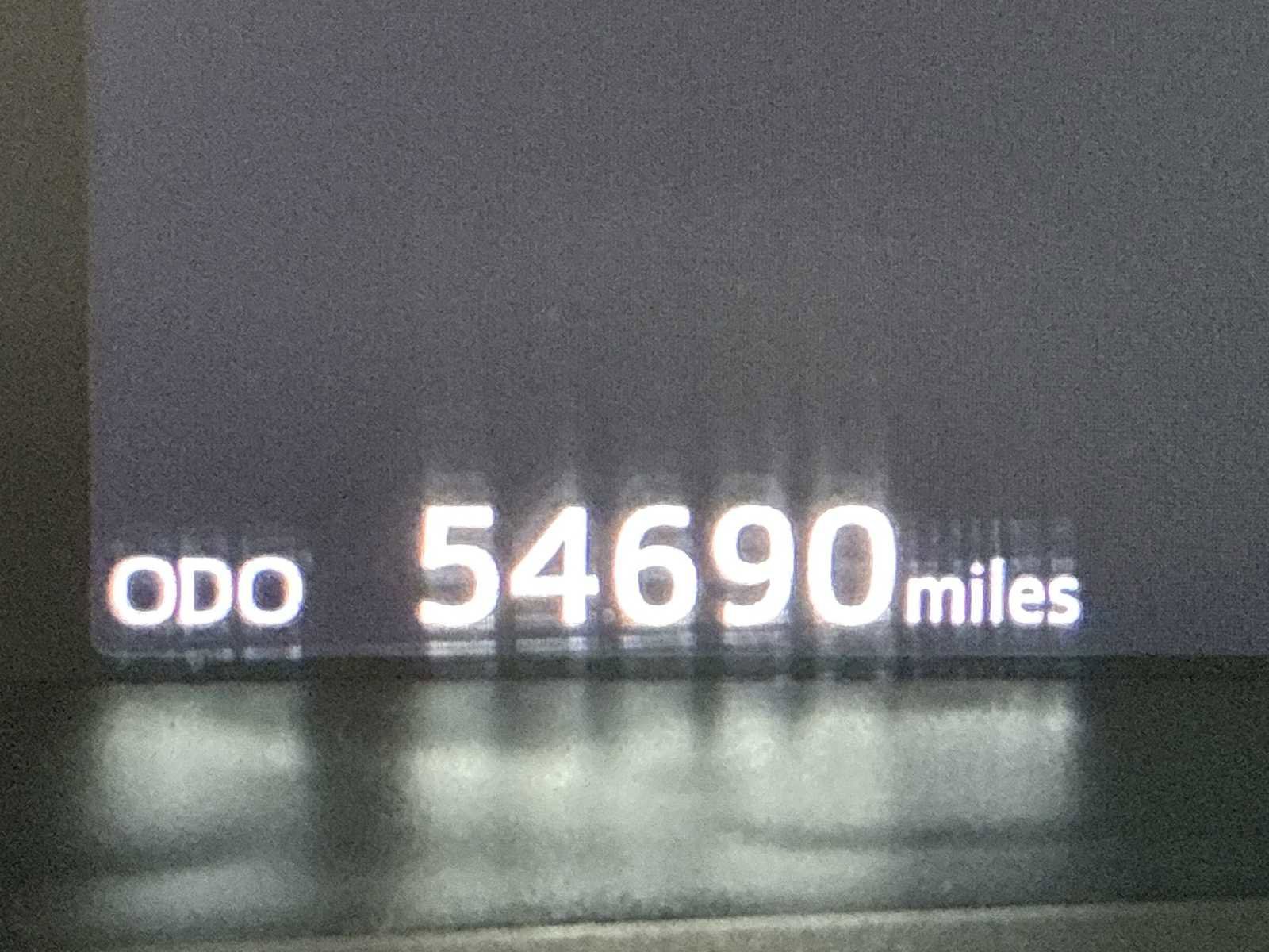 Used 2021 Toyota Prius Prime Limited image 10