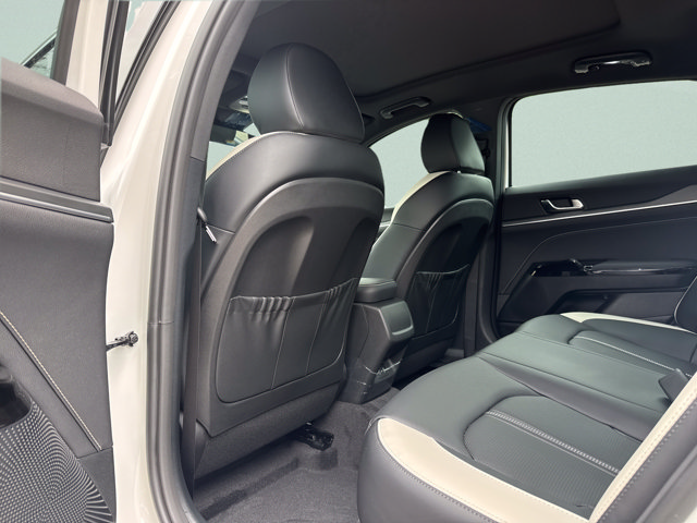New 2026 Kia K5 GT-Line w/ GT-Line Premium Package FWD image 13