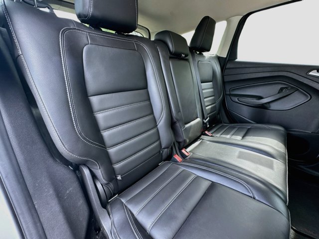 Used 2017 Ford Escape SE w/ SE Leather Comfort Package AWD/4WD image 25