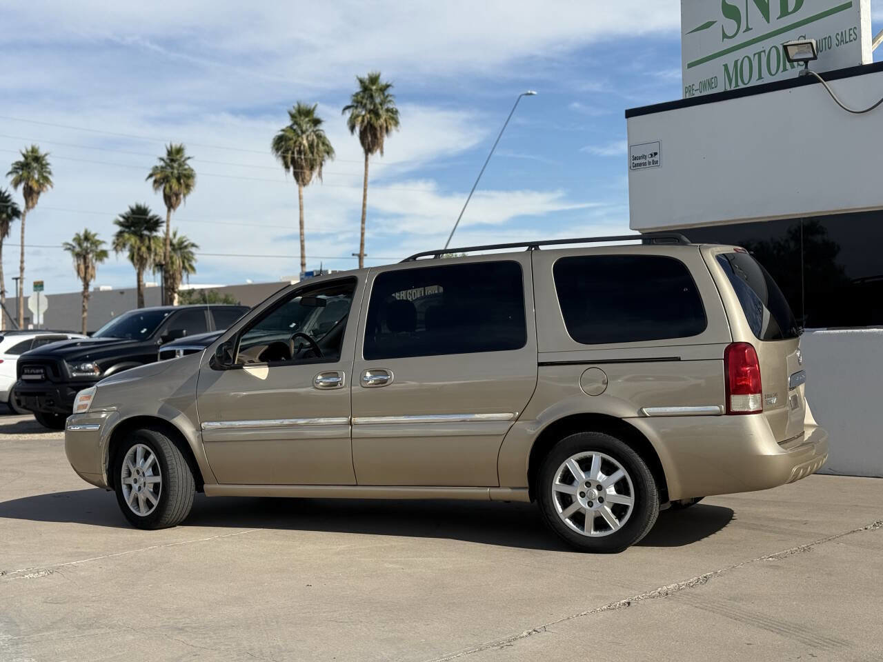 Used 2005 Buick Terraza CX image 7