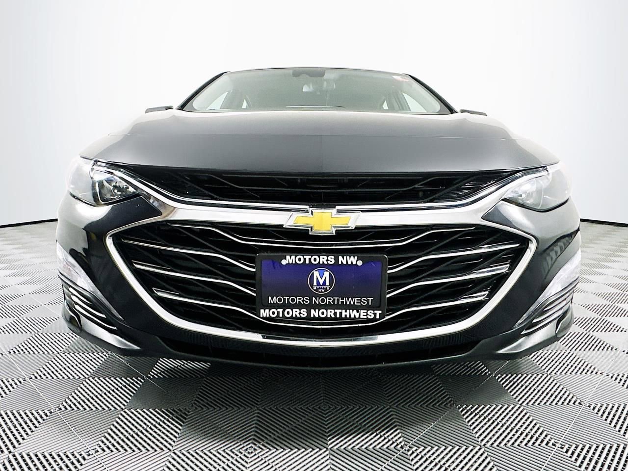 Used 2023 Chevrolet Malibu LT video 3