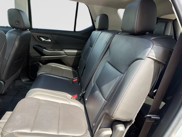 Used 2020 Chevrolet Traverse LT w/ LT Premium Package AWD/4WD image 15