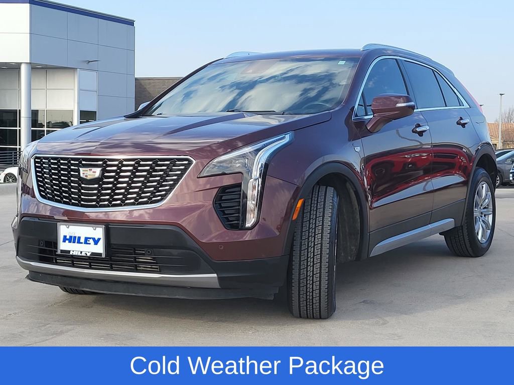Used 2023 Cadillac XT4 Premium Luxury w/ Cold Weather Package image 2