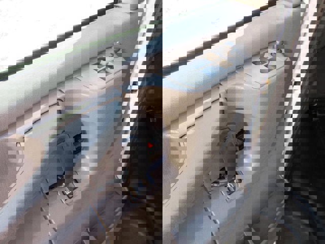 Used 2013 Chevrolet Express 1500 RWD image 17